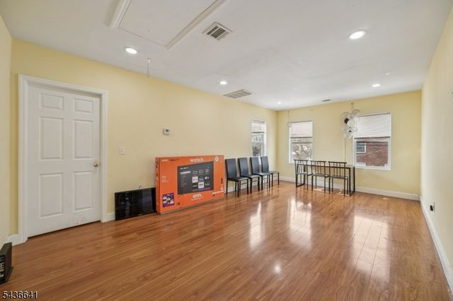 1321 Clinton Ave 2, Irvington Twp., NJ 07111