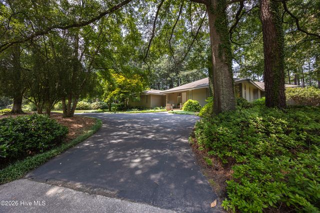 1141 Woodland Drive NW, Wilson, NC 27893