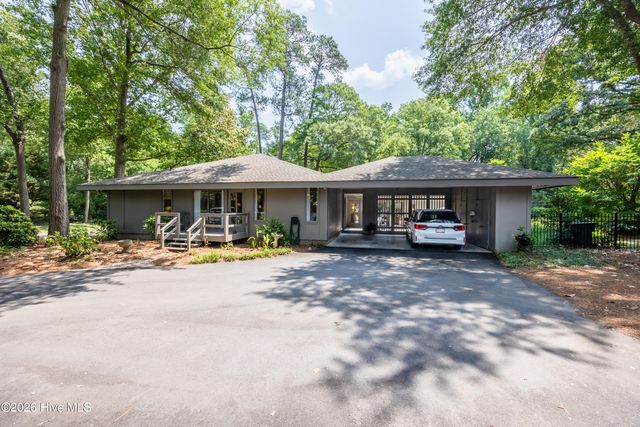 1141 Woodland Drive NW, Wilson, NC 27893