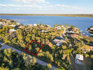 3552 DWIGHT STREET, Port Charlotte, FL 33981