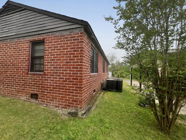 930 Charleston Avenue, Columbus, GA 31906