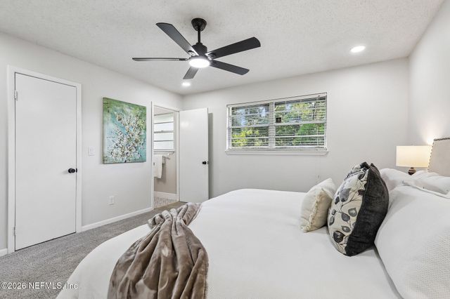 3172 GREEN ARBOR Place, Jacksonville, FL 32277