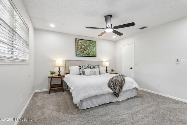 3172 GREEN ARBOR Place, Jacksonville, FL 32277