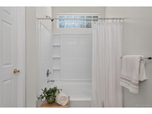 10104 W 13th St, Greeley, CO 80634
