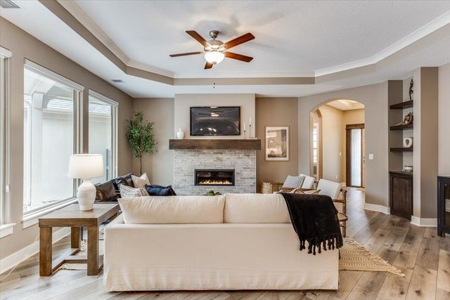 7726 E Turquoise, Bel Aire, KS 67226