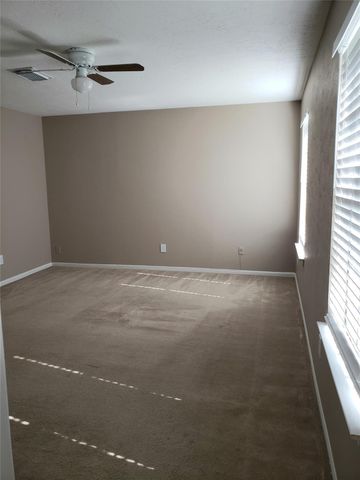 1911 Richmond Vantage Drive, Richmond, TX 77406