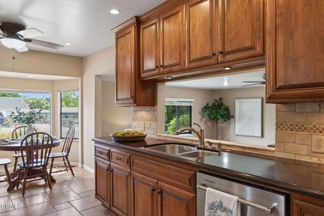 245 E Oak View Avenue, Oak View, CA 93022