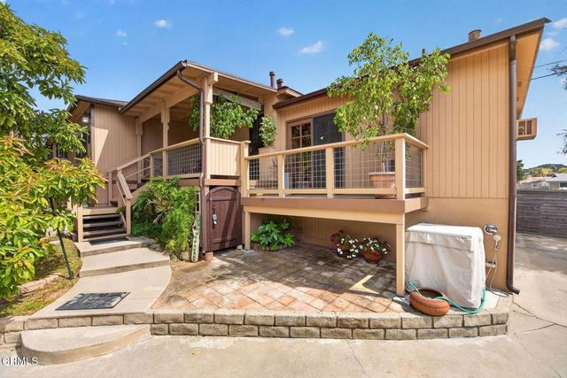 245 E Oak View Avenue, Oak View, CA 93022