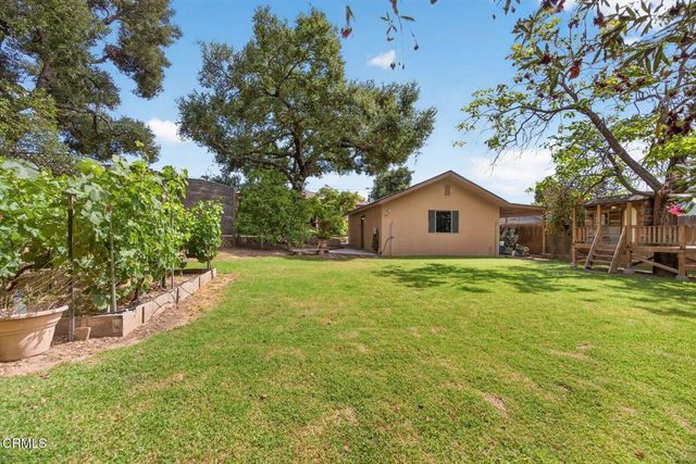 245 E Oak View Avenue, Oak View, CA 93022