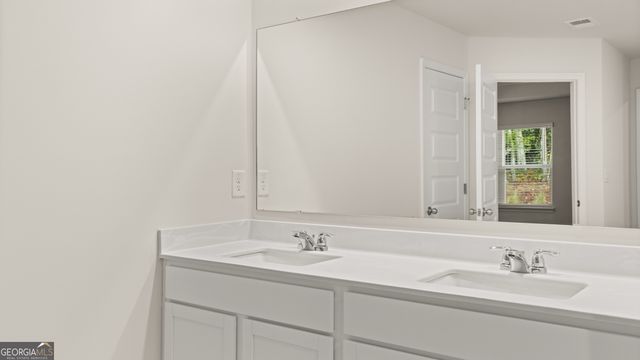 465 Silver Moon Drive, Loganville, GA 30052