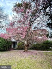 405 COTSWOLD LN, Wynnewood, PA 19096