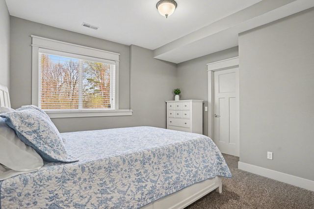 17789 112th Avenue, Crockery Twp, MI 49448