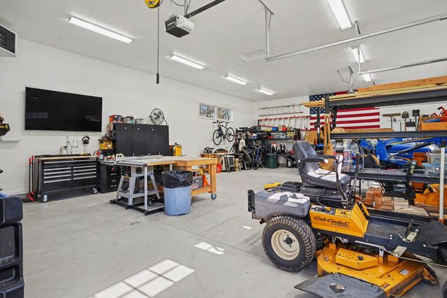 17789 112th Avenue, Crockery Twp, MI 49448