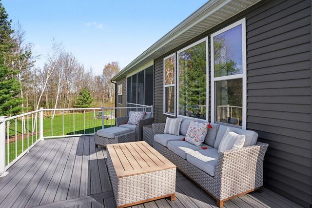 17789 112th Avenue, Crockery Twp, MI 49448