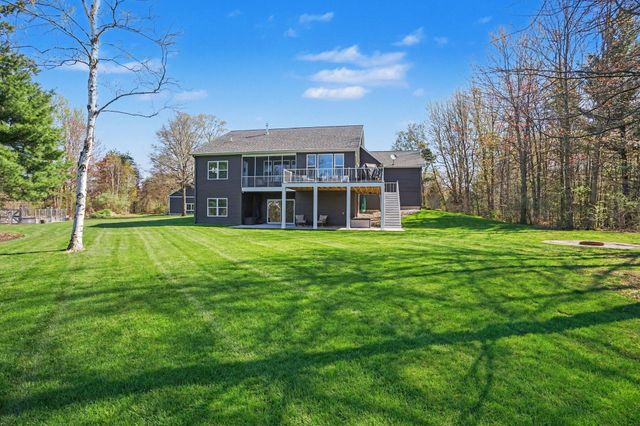 17789 112th Avenue, Crockery Twp, MI 49448