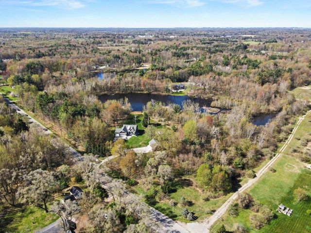17789 112th Avenue, Crockery Twp, MI 49448