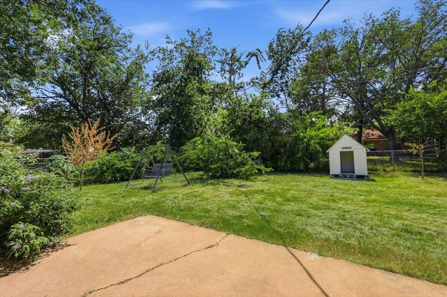 6609 Emily Drive, Watauga, TX 76148