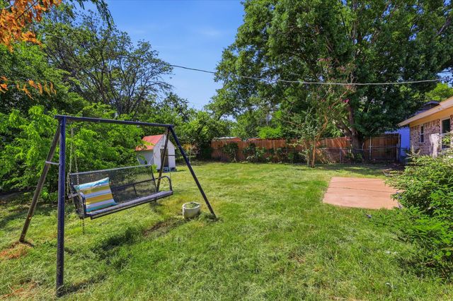 6609 Emily Drive, Watauga, TX 76148