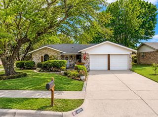 6609 Emily Drive, Watauga, TX 76148