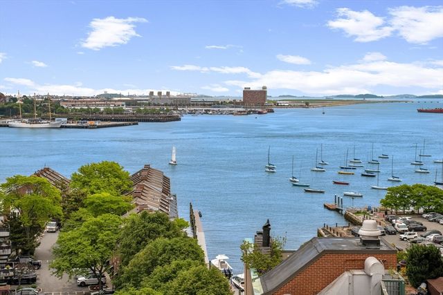 350 North St 404, Boston, MA 02113