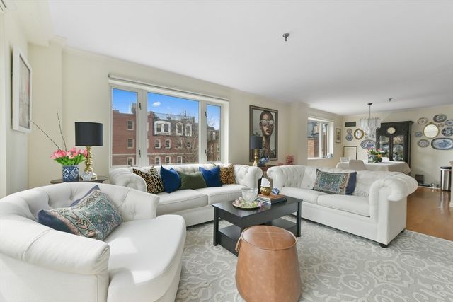 350 North St 404, Boston, MA 02113