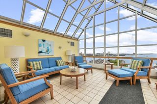 350 North St 404, Boston, MA 02113