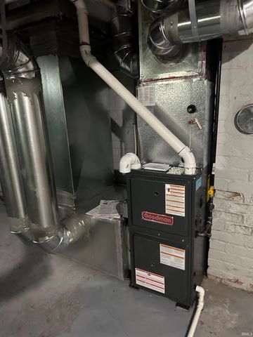 2222 Drexel Avenue, Fort Wayne, IN 46806