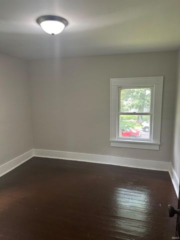 2222 Drexel Avenue, Fort Wayne, IN 46806