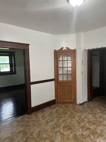 2222 Drexel Avenue, Fort Wayne, IN 46806