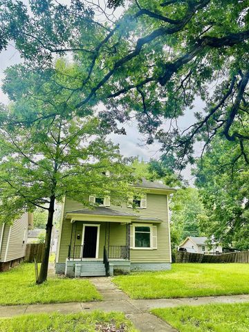 2222 Drexel Avenue, Fort Wayne, IN 46806