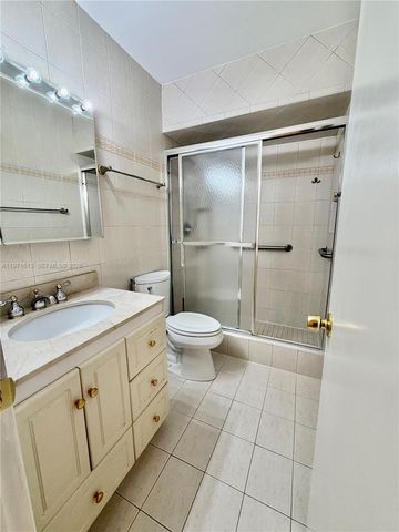 11535 SW 109th Rd 22A, Miami, FL 33176