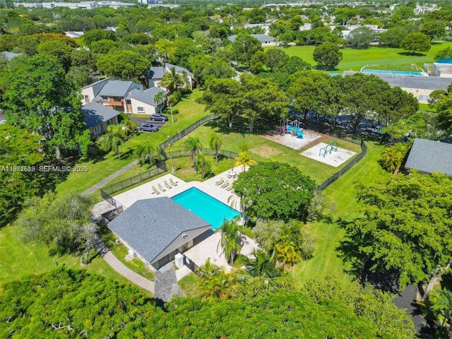 11535 SW 109th Rd 22A, Miami, FL 33176