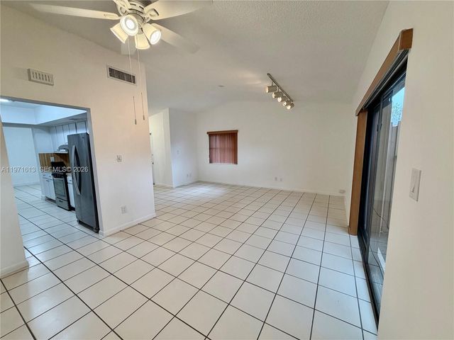 11535 SW 109th Rd 22A, Miami, FL 33176