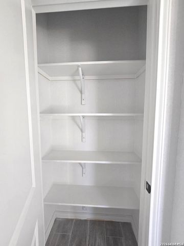 181 RANCHERO WAY, Natalia, TX 78059