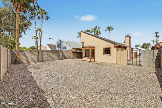 851 E ROCKWELL Drive, Chandler, AZ 85225