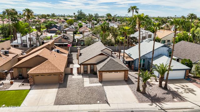 851 E ROCKWELL Drive, Chandler, AZ 85225