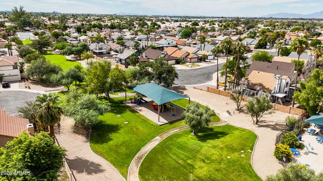 851 E ROCKWELL Drive, Chandler, AZ 85225