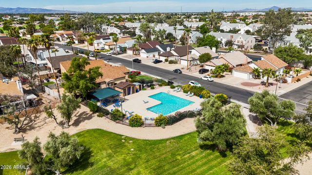 851 E ROCKWELL Drive, Chandler, AZ 85225