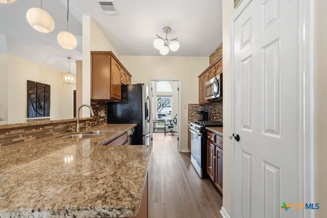 2008 Lancaster Street, San Marcos, TX 78666