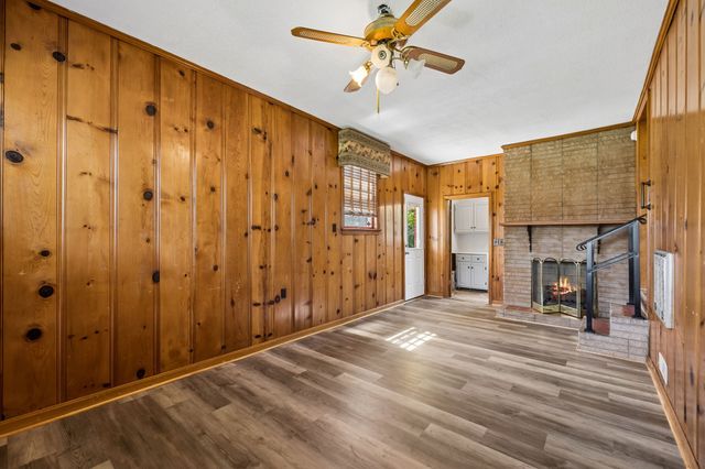 1507 5th Ave, W, Springfield, TN 37172