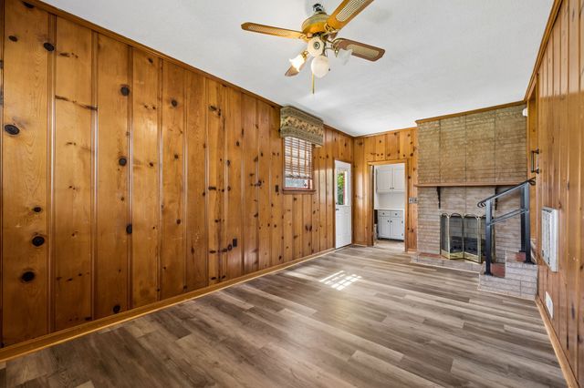 1507 5th Ave, W, Springfield, TN 37172