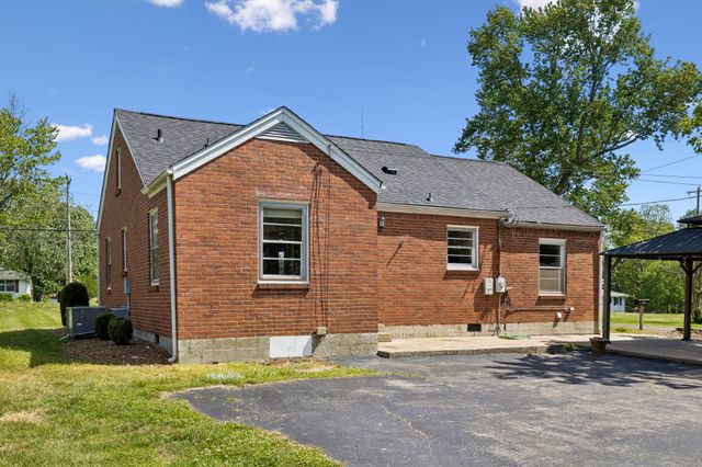 1507 5th Ave, W, Springfield, TN 37172