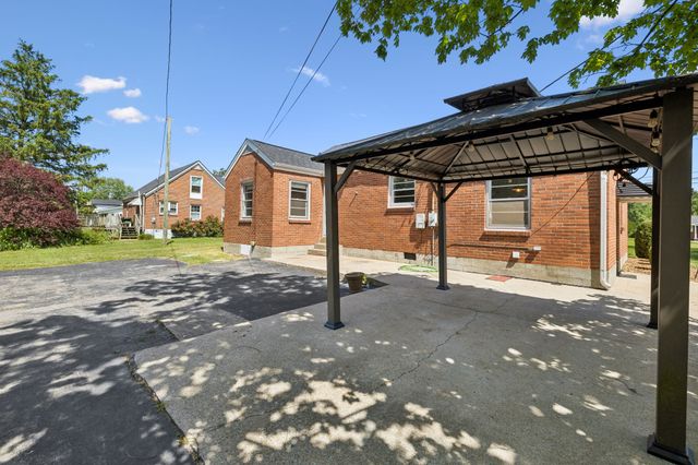 1507 5th Ave, W, Springfield, TN 37172
