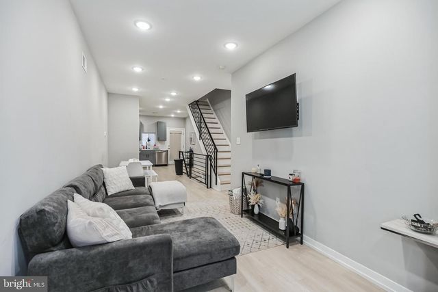 2428 JASPER ST, Philadelphia, PA 19125