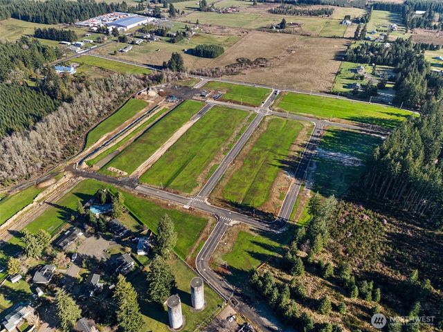 680 Paramount Street #9, Winlock, WA 98596