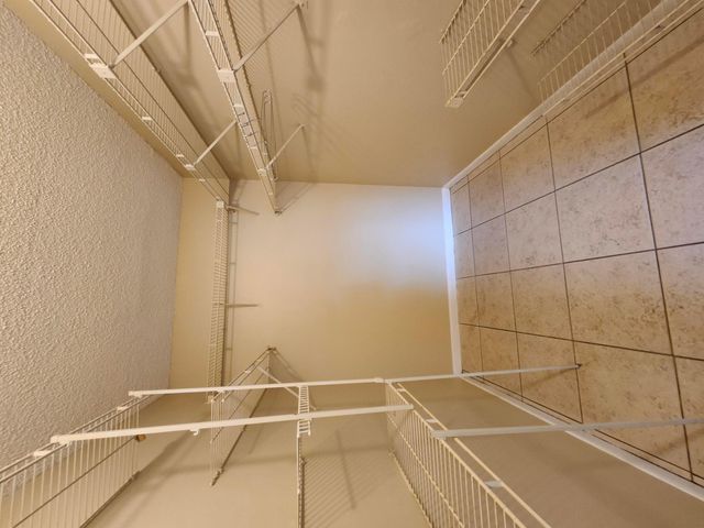 545 Trace Circle 105, Deerfield Beach, FL 33441