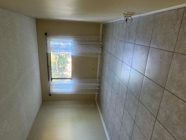 545 Trace Circle 105, Deerfield Beach, FL 33441