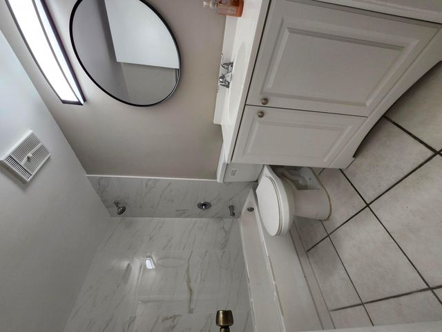 545 Trace Circle 105, Deerfield Beach, FL 33441