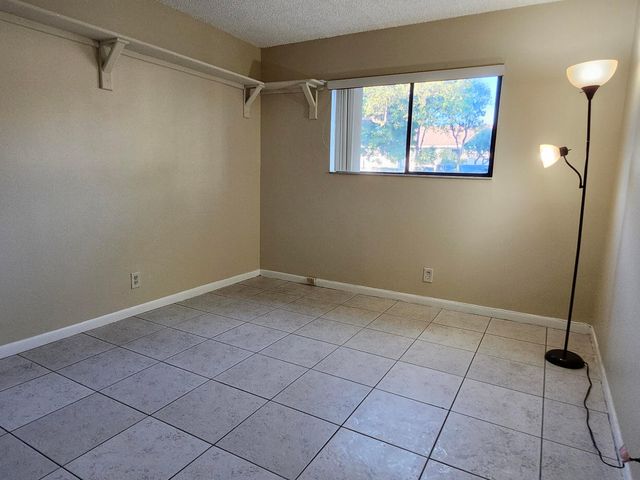 545 Trace Circle 105, Deerfield Beach, FL 33441