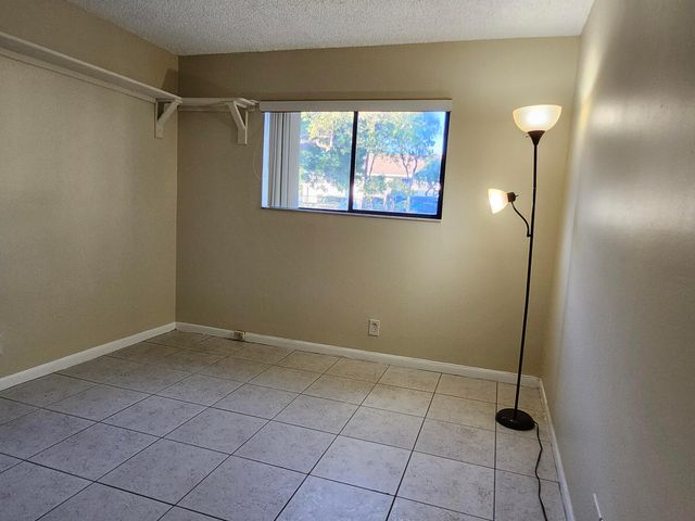 545 Trace Circle 105, Deerfield Beach, FL 33441